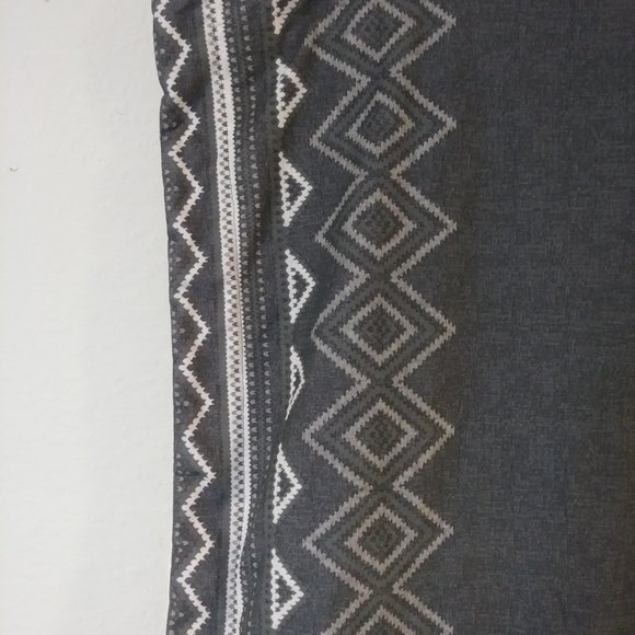 Native Print Gray Pillow Cover 30" x 24" - Picture 4 of 7